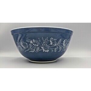 VTG 403 Pyrex MCM Mixing Bowl Colonial Mist Blue with White Flowers 3.5 Quart